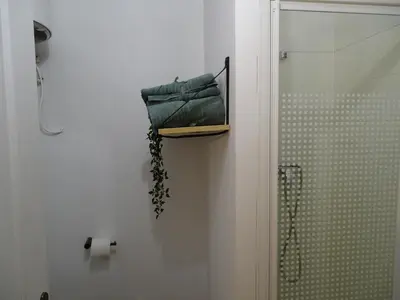 Salle de bains dans l'établissement Le Charmant Vannerie