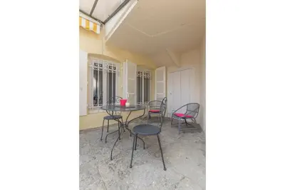 Terrasse ou espace extérieur de l'établissement Les Hortensias