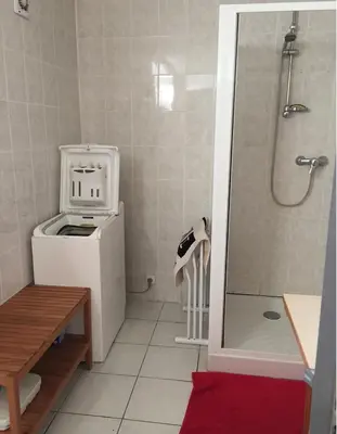 Salle de bains dans l'établissement Maison champêtre au coeur de la campagne