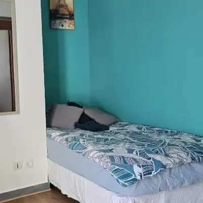 Studio de 12m² agréable calme proche CHU