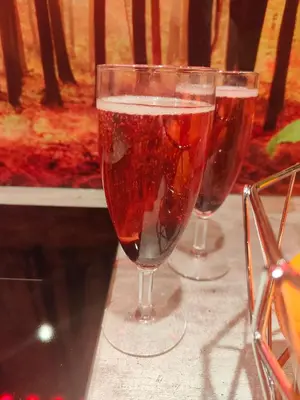Boissons dans l'établissement Le Néflier Dijon - appart balnéo - SPA romantique pour 2