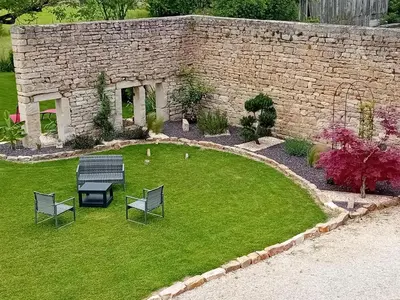 Jardin de l'établissement Les tilleuls