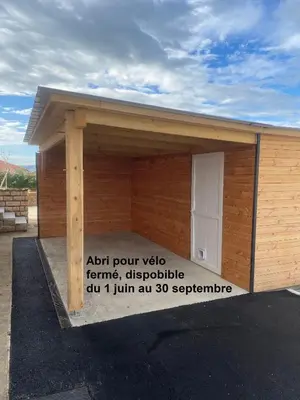 Plan de l'établissement Chambre dans logement partagé chez l habitant de 1 à 3 chambres - CLIM - piscine - EV Borne 22 kw