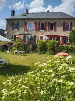 Jardin de l'établissement Maison Haute