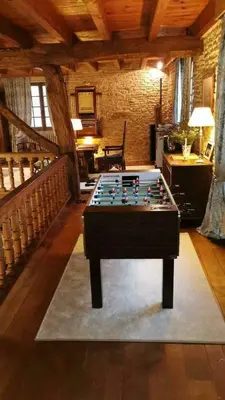 Billard dans l'établissement maison de campagne