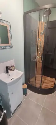 Salle de bains dans l'établissement Gite rue Pasteur