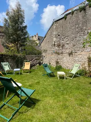 Jardin de l'établissement Laboutique2