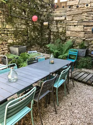 Jardin de l'établissement Le Clos de Melanie