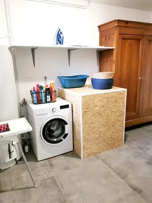 Cuisine ou kitchenette dans l'établissement Maison accueillante avec jardin - Le Fied