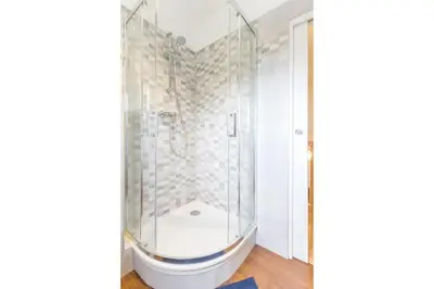Salle de bains dans l'établissement Maison Baduel