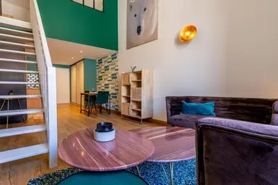 Coin salon dans l'établissement 