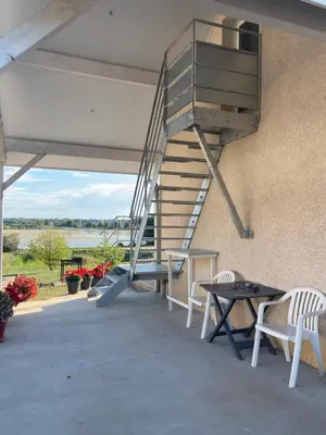 Balcon ou terrasse dans l'établissement Chambre privative chez Toutoune
