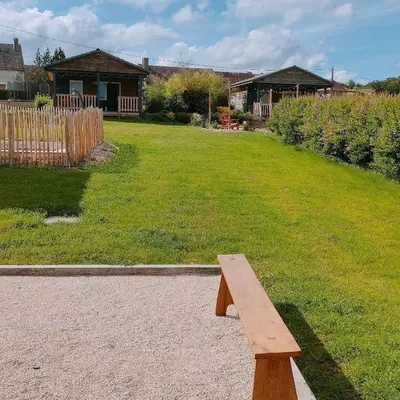 Jardin de l'établissement Gîte, aux portes du Morvan