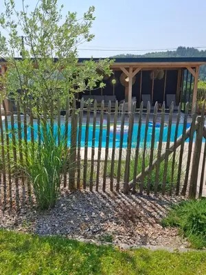 Piscine de l'établissement Gîte, aux portes du Morvan ou située à proximité