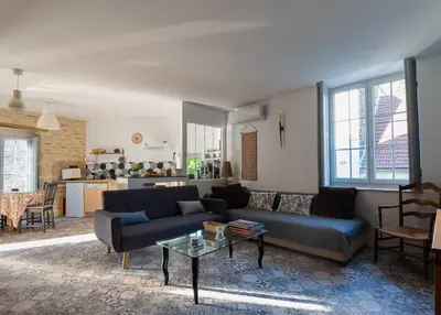 Cuisine ou kitchenette dans l'établissement Au Pont Vert