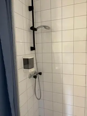 Salle de bains dans l'établissement Les Logis de Paray Appartement 202