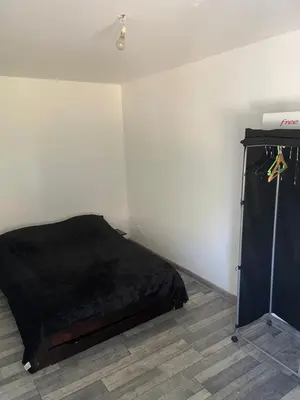 Un ou plusieurs lits dans un hébergement de l'établissement Appartement RDC calme en hyper centre-ville