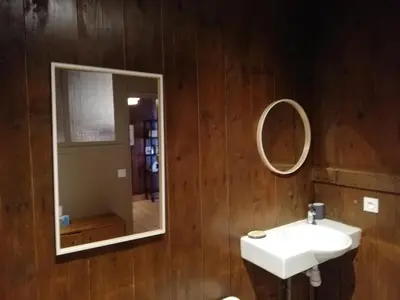 Salle de bains dans l'établissement La Canetterie