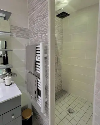 Salle de bains dans l'établissement Charmant studio au coeur du centre ville