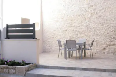 Terrasse ou espace extérieur de l'établissement Rully house