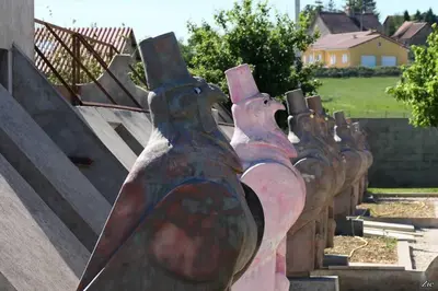 Plan de l'établissement Pyramide de Cormatin, Gite Insolite et Unique
