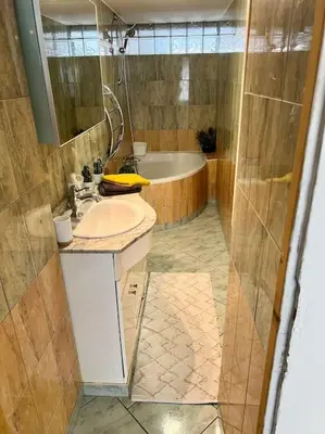 Salle de bains dans l'établissement DOLE : L ATELIER DES RÊVES