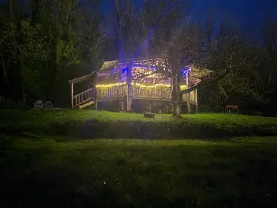 Jardin de l'établissement Chalet cocooning pleine nature