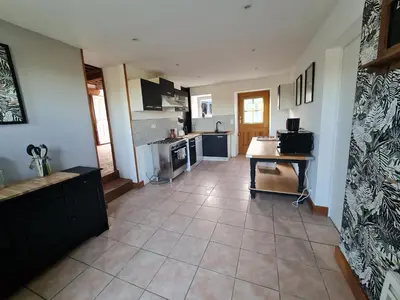 Cuisine ou kitchenette dans l'établissement Gîte des Tannières