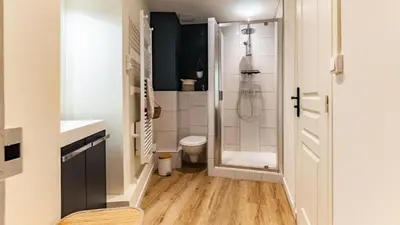 Salle de bains dans l'établissement Le Cocon d'Anna