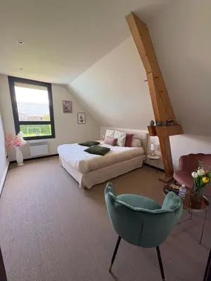 Un ou plusieurs lits dans un hébergement de l'établissement Chez Pierrette à deux pas du Château de Meursault