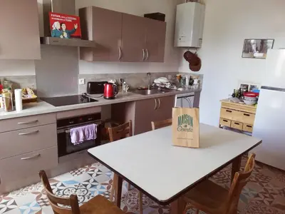 Cuisine ou kitchenette dans l'établissement Le Grand Feuvrier