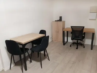 Plan de l'établissement Spacieux studio – Place de la république