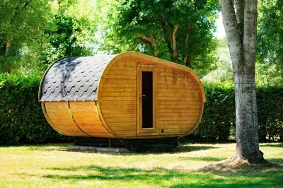 Jardin de l'établissement Camping Les Voiles Sur Grosne