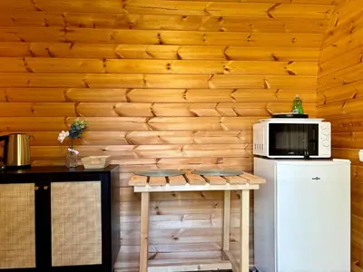 Cuisine ou kitchenette dans l'établissement Camping Les Voiles Sur Grosne