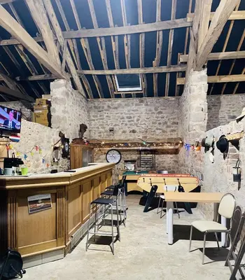 Restaurant ou autre lieu de restauration dans l'établissement La Suite Bien Être & Luxe au Domaine du Moulin