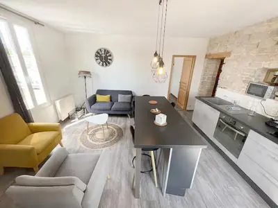 Cuisine ou kitchenette dans l'établissement La Gare: 50m2, 4 Prs, 2 Ch - Proximité cité gastro