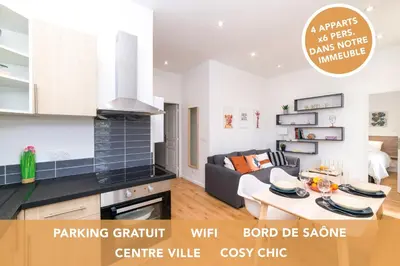 Cuisine ou kitchenette dans l'établissement La Dolive - Locationtournus