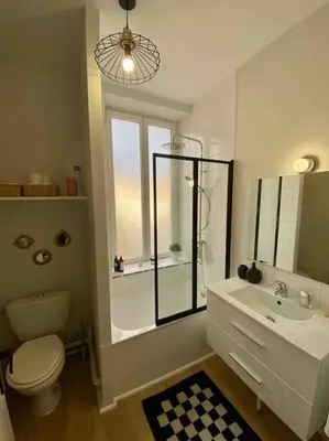 Salle de bains dans l'établissement Centre ville Dijon gare / Darcy
