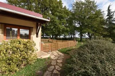 Jardin de l'établissement Gîte du Gué Maraud