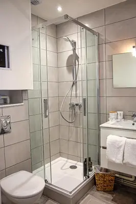 Salle de bains dans l'établissement Le Condorcet - Apt 2 prs, en centre ville