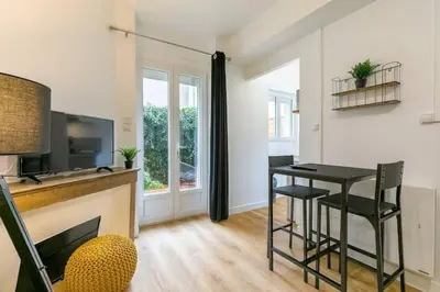 Cuisine ou kitchenette dans l'établissement Le Lemon : au coeur du centre historique