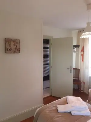 Un ou plusieurs lits dans un hébergement de l'établissement Chambres d'Hotes CASCAROT