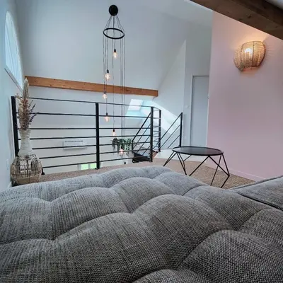 Un ou plusieurs lits dans un hébergement de l'établissement DOMAINE SAINT LOUP - 10min BEAUNE