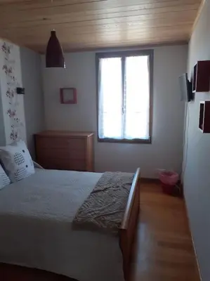 Un ou plusieurs lits dans un hébergement de l'établissement Le belvédere Mouxois, SPA privatif, vue Morvan