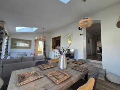 Coin salon dans l'établissement La Maison des 4 moineaux